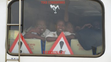 Escolares visitando Parque Nakuru. Por Udare