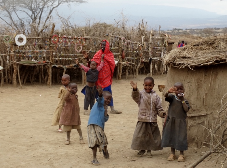 Niños masais. Por Udare