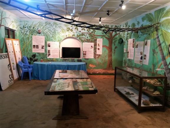 Centro de información en Colobus Conservation. Por Udare