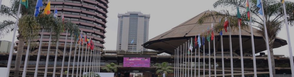 Kenyatta Internacional Conference Center. Por KICC